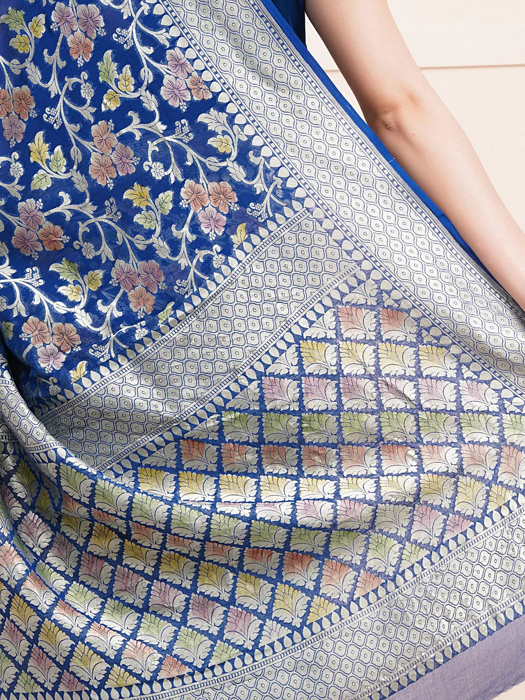 Exquisite Pure Khaddi Georgette Saree – Ideal Choice for Traditional and Celebration Wear