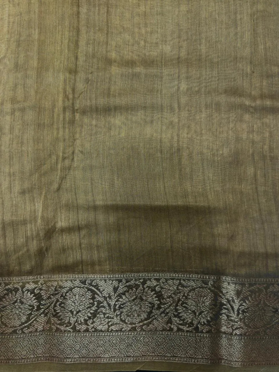Royal Pure Chinya Silk Saree Graceful Shine