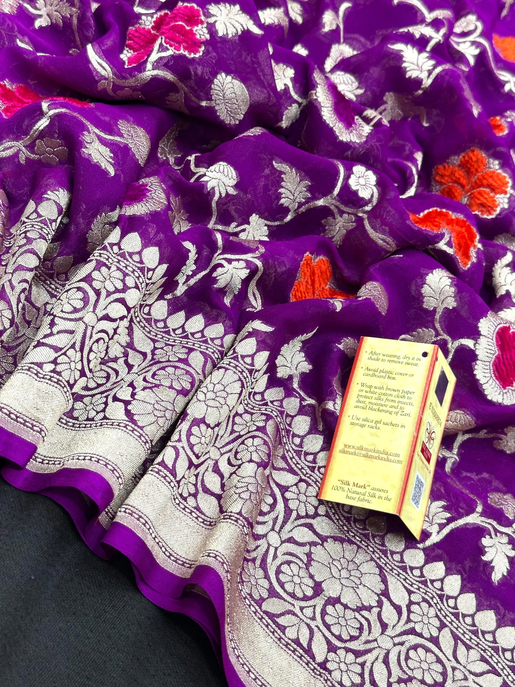  Pure Georgette Silk Saree with Smooth Texture (Velvet)